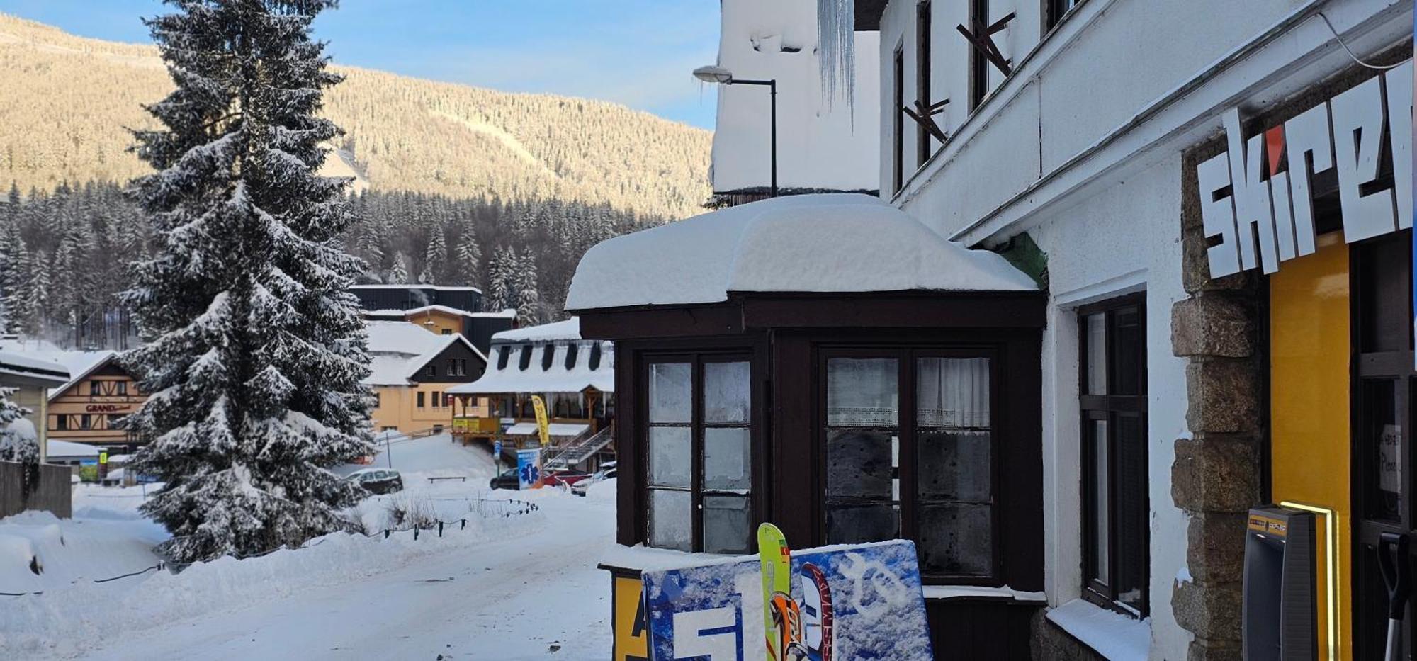 Hostel Fortuna Špindlerŭv Mlýn Exterior foto